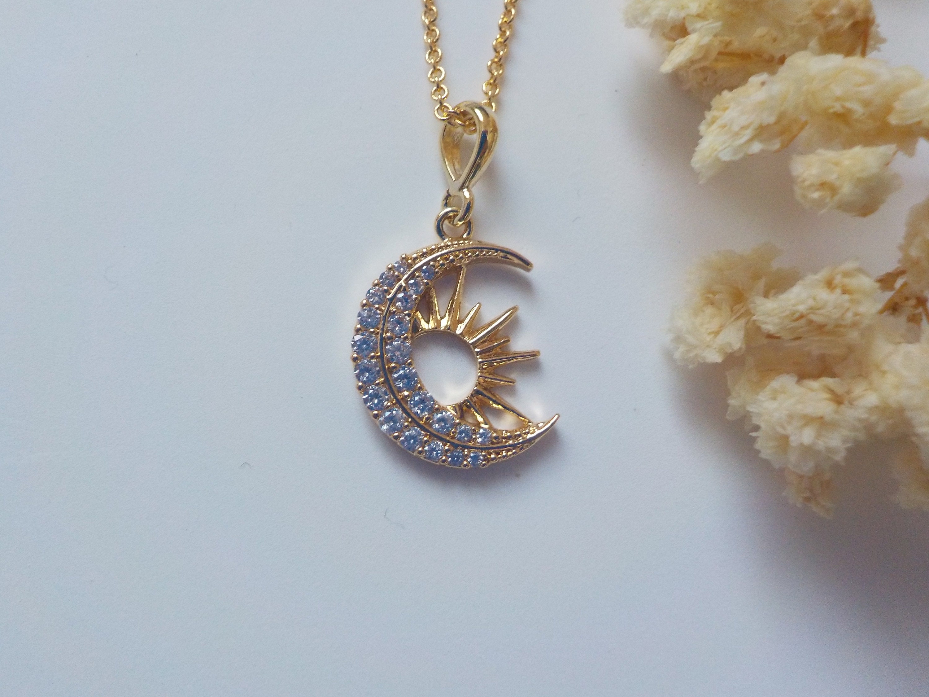 Sun Moon Necklace/ Gold Sun Pendent Necklace/ Layering Necklace 