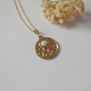 collana di opale, collana di opale, collana a stella, collana con sole, gioielli di opale, collana placcata in oro