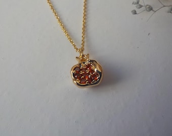 Pomegranate necklace, Persian necklace, Red necklace, Pomegranate seed, Glass pomegranate, Pomegranate gift, Gift For Her