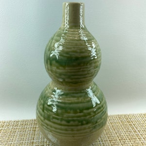 Japanese Vintage Double Gourd Pottery Vase  8.5 inches tall Jade Green on Beige Clay Signed