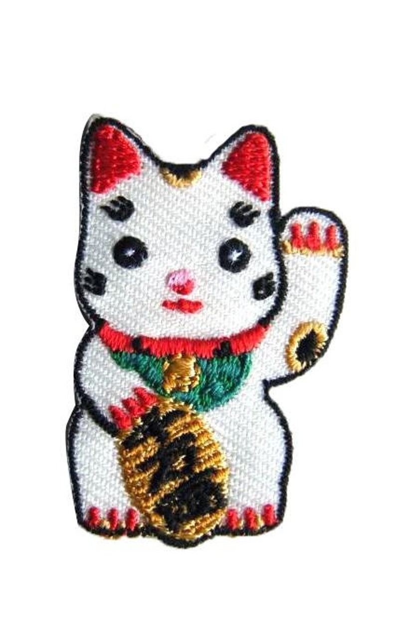 Waving Cat Embroidered Mini Patch