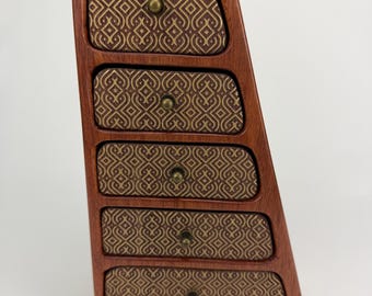 Gold engraved wooden jewelry keepsake bandsaw box with purple suede lining
