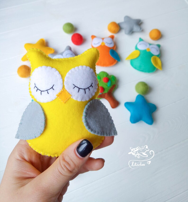 crib toys