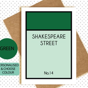 Pu&ograve; includere: Una carta verde e verde chiaro con testo nero che dice "Shakespeare Street No. 14".