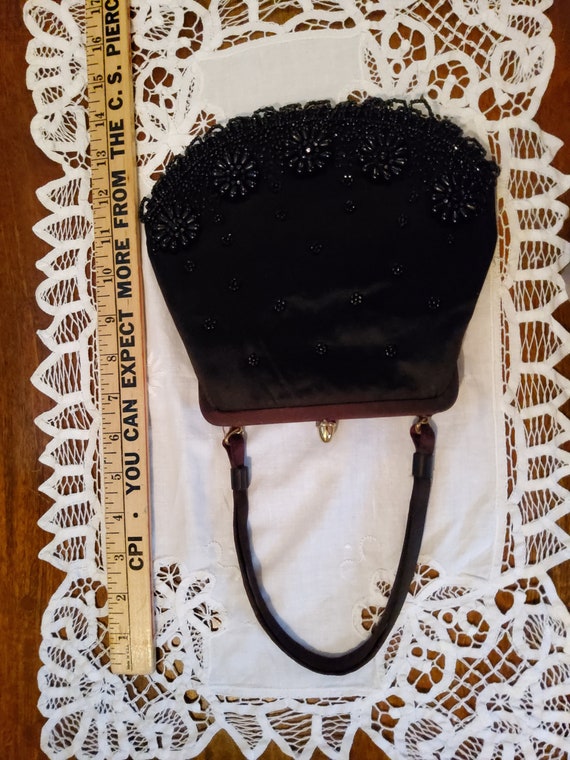 Soure New York 1940's Black Satin Beaded purse - image 6