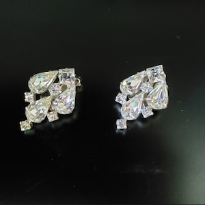 Weiss rhinestone clip on earrings