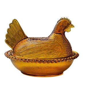 Indiana Glass Hen on Nest Amber