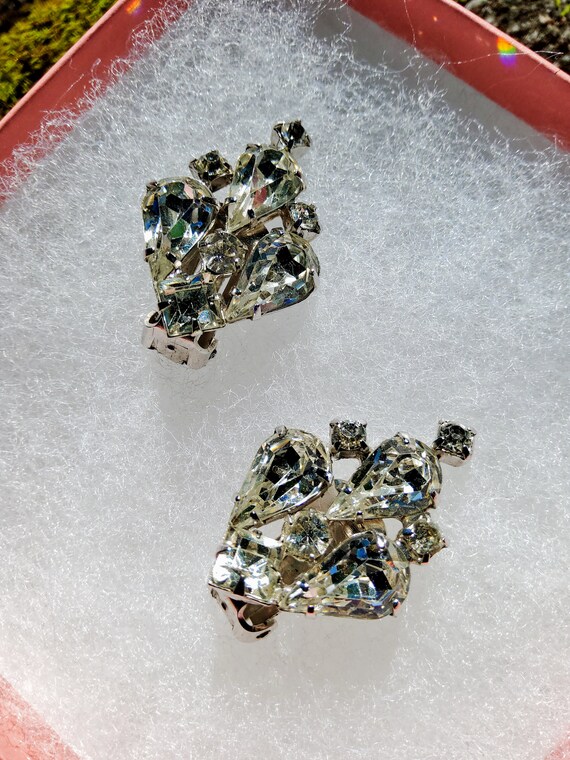 Weiss rhinestone clip on earrings - image 2