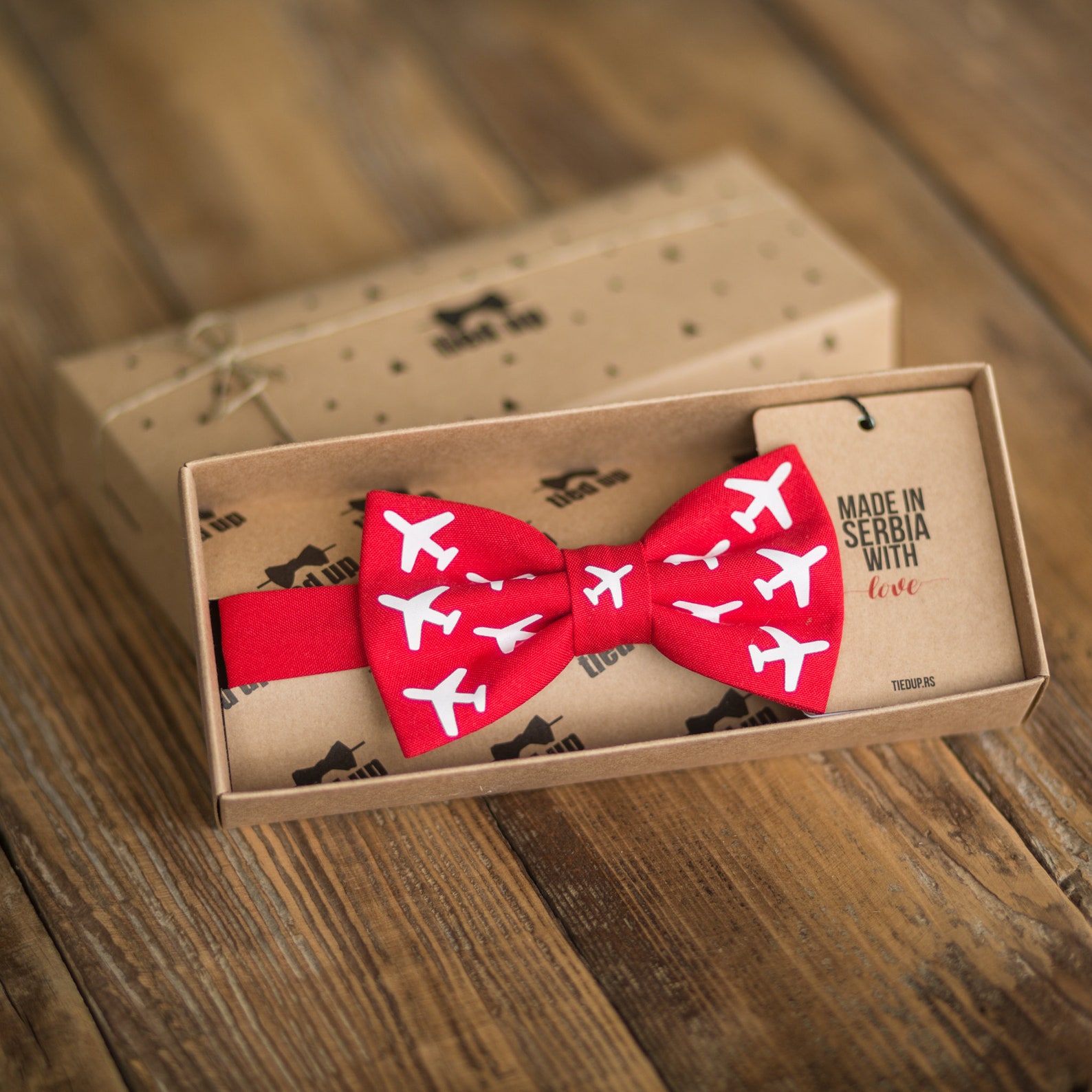 Airplane on Bow tie Retro plane bow tie Wedding bow tie Bow Etsy