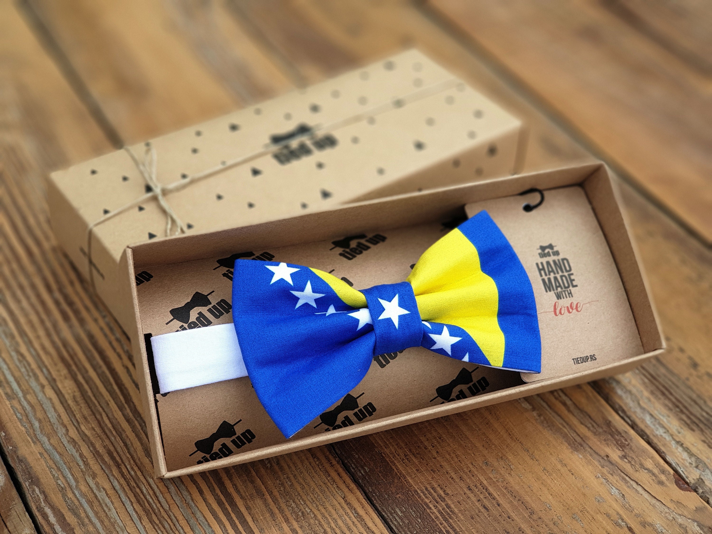 gifts for him BOSNIA AND HERZEGOVINA flag bow tie, Flag on bow tie, Hand made bow tie, Bow tie for men, Bow tie for women, for kids.