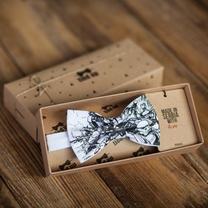 gifts for him Star Wars  Bow tie , Stormtrooper Bow tie , Darth Vader Bow tie, Bow tie for men, Bow tie for women,Bow tie for kids.