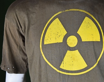 T-shirt nucléaire en détresse