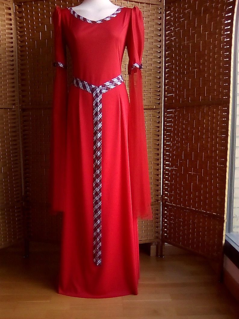 medieval wedding dress Dress inspired medieval Celtic dress made to order made to measure