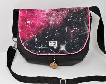 Umhängetasche Galaxy rosa und schwarz mit Drehschloss und Innentasche, Klappentasche