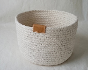 Handmade Rope Basket - Small/Medium Rope Basket - Planter - Cotton Rope - Natural - Organizer - Storage - Boho Home Decor - Living Room