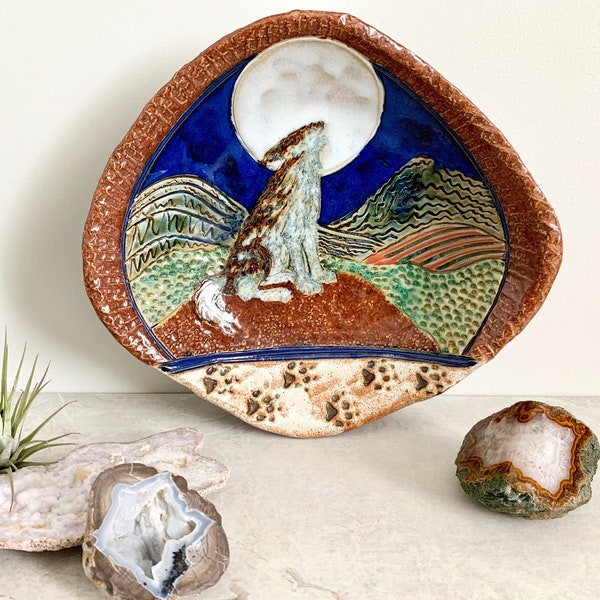 Howling at the Moon Ceramic Bowl, One of a Kind Handmade Stoneware Pottery, Cabin Lodge Decor, Nature Wildlife Art, Wall or Tabletop Decor