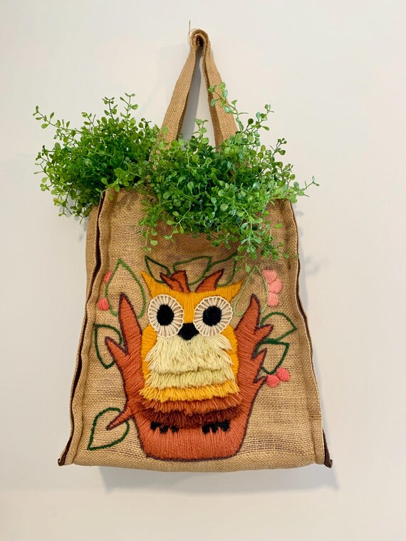 Vintage Jute Owl Shoulder Bag: Handmade Boho Purse View 2