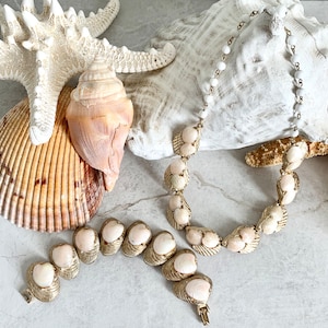 Vintage Capri Necklace & Matching Bracelet, Retro Shell Jewelry, Boho Vintage Seashell Jewelry Set, Whitewash Goldtone Blush Pink Shells