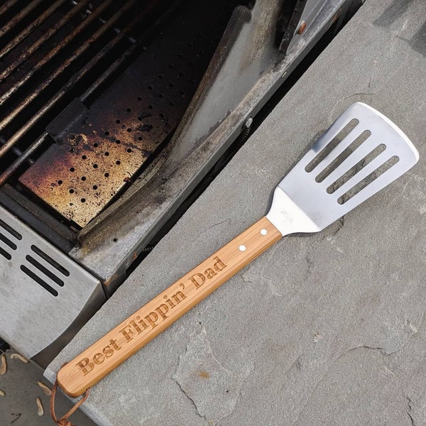 Best Flippin' Dad! Spatula | Grilling Barbecue Spatula Tool | Unique Fathers Day Gift Mother's Day Gift For Him Outdoor BBQ