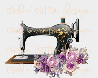 Könnte beinhalten: Eine antike schwarze Nähmaschine mit goldenen Verzierungen und einem floralen Design. Die Maschine ist mit violetten und grauen Aquarellblumen verziert.