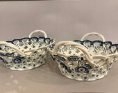 PAIR Antique Dr Wall Worcester 18th Century Reticulated Chestnut Baskets Blue White Porcelain