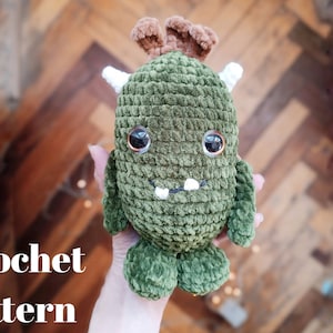Crochet pattern Cute Monster as Halloween gift idea, Easy to Follow low-sewing Fantasy Amigurumi tutorial