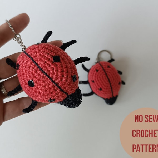 No-sew crochet pattern keychain Ladybug, English PDF instruction How to do little beetle  gift