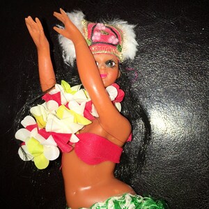 Vintage Hawaiian 10” Plastic Doll.
