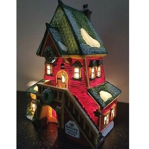 Dept 56 North Pole - Santa’s Rooming House. Retired 1995.