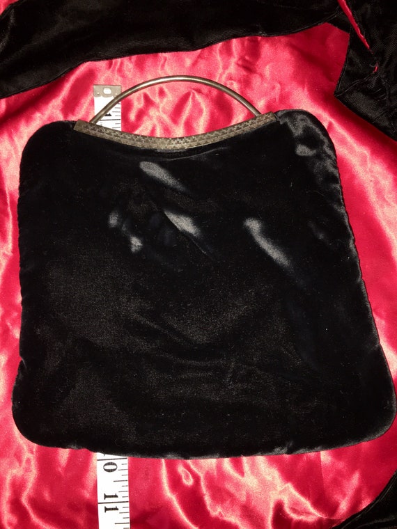 Black Crushed Velvet 1930’s Clutch Purse