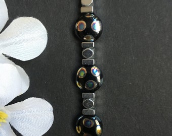 Noir et multicolore tacheté - Bracelet noir, Bracelet en argent, Bracelet de perles de verre, perle tchèque, perles, Bracelet, moins de 25 ans, mode