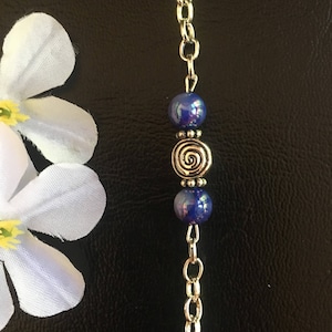 Pearlized Purple/Blue Swirl Bracelet - Silver Bracelet Purple Bracelet Blue Bracelet Glass Bead Bracelet Chain Bracelet Handmade