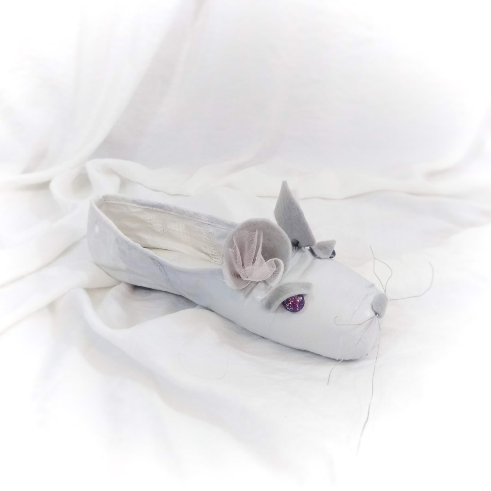 cute mouse decorated pointe shoe, mouse king nutcracker ballet shoe, upcycled nutcracker pointe shoe,