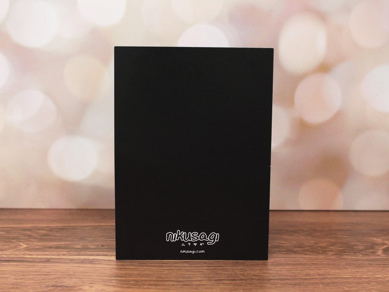 Back of the Valentine is black with the nikusagi logo printed at the bottom center.