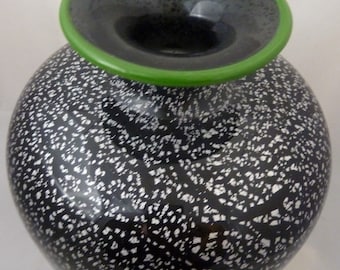 Black Silver Leaf Vase w/ Green Accent