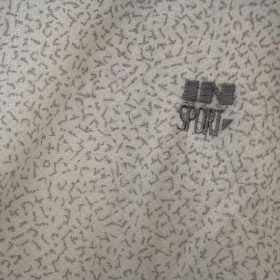 Gray and White Abstract Pattern Tee - image 1