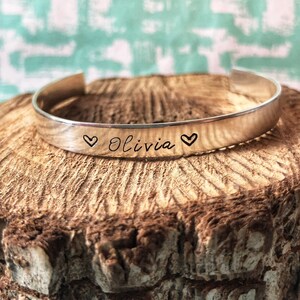 Pulsera de plata esterlina, Personalizado, Regalos para niños, Regalos de Navidad para niñas, Pulsera de nombre de niños, Regalos de hermana del bebé, Relleno de medias