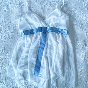 Vintage Cinema Etoile Seductive Wear Baby Blue Sash Bridal White Chemise Top L