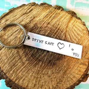 Chaveiro de motorista de caminhão, volte para casa seguro, dirija com segurança, presente de caminhoneiro, chaveiro personalizado para ele, presente de marido da esposa, longo curso, novo motorista