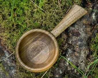 Taza de madera ? Taza de café de madera ? Kuksa  Taza de té de madera ? Handcarved.