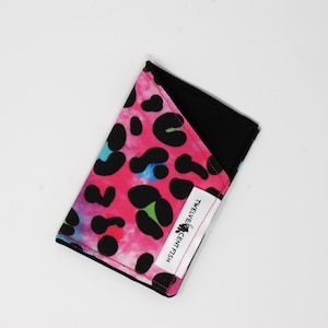 Cartera minimalista de lona de leopardo arcoíris