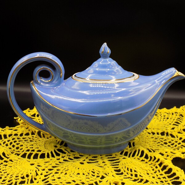 Vintage Hall Blue Aladdin Style Teapot