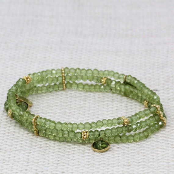 peridot bead bracelet