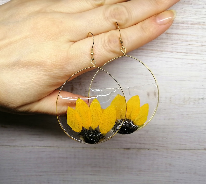 Gold Sunflower Earrings Pressed Flower Jewelry 3d Resin Art Etsy