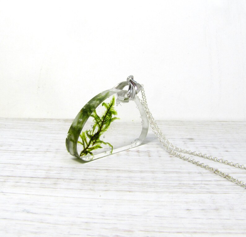 Pressed flower resin terrarium necklace pendant Real moss necklace
