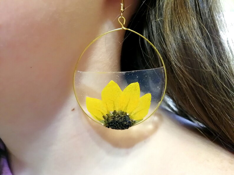 Gold Sunflower Earrings Pressed Flower Jewelry 3d Resin Art Etsy