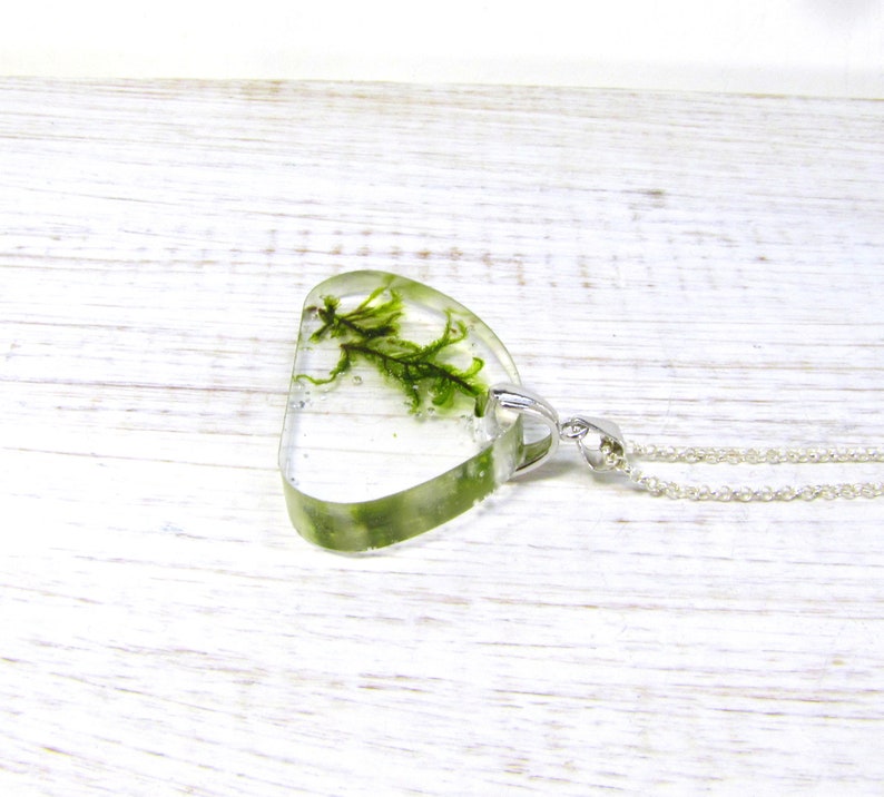 Pressed flower resin terrarium necklace pendant Real moss necklace