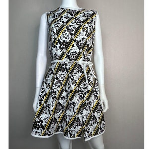 Vintage 1970s Geometric Floral Sleeveless Skort, Size Medium, Black White Yellow Romper Dress