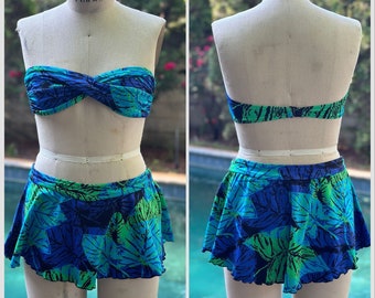 Bikini bleu tropical vintage des années 1980, petite taille Catalina, deux pièces, haut bandeau, bas de jupe