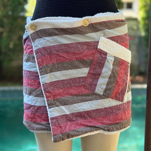 Vintage 1960s Pleetway Towel Lined Striped Beach Kilt, Swimsuit Cover Up, Terrycloth Wrap